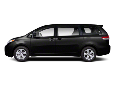 2013 Toyota Sienna LE 8 Passenger
