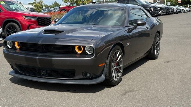 2016 Dodge Challenger SRT 392