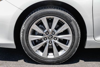 2016 Toyota Camry Hybrid XLE