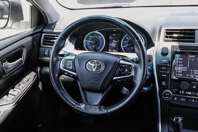 2016 Toyota Camry Hybrid XLE