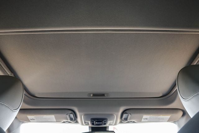 2022 Toyota Camry Hybrid XSE