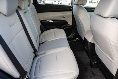 2026 Hyundai TUCSON SE FWD