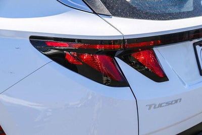 2026 Hyundai TUCSON SE FWD