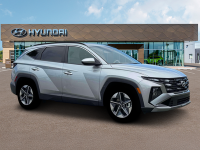 2026 Hyundai TUCSON SEL FWD