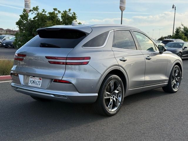 2023 Genesis Electrified GV70 Advanced