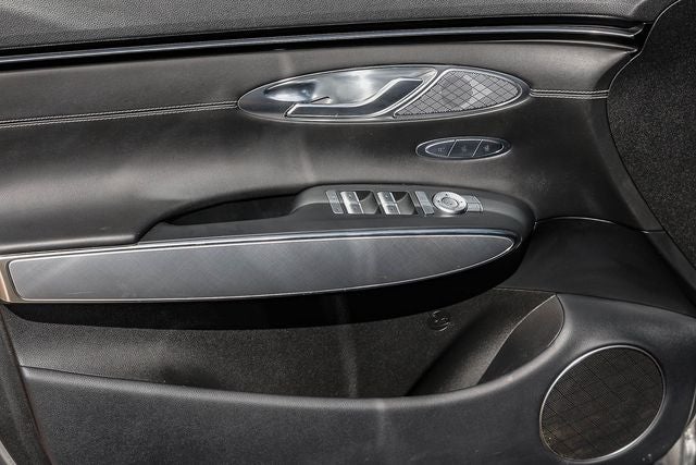 2023 Genesis Electrified GV70 Advanced