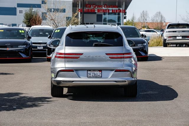 2023 Genesis Electrified GV70 Advanced