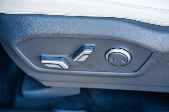 2027 Hyundai SANTA FE SEL FWD