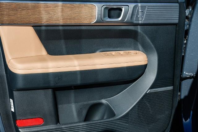 2027 Hyundai SANTA FE HYBRID Limited
