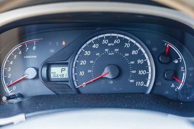 2013 Toyota Sienna LE 8 Passenger