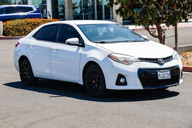 2015 Toyota Corolla S Plus