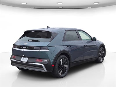 2026 Hyundai IONIQ 5 SE