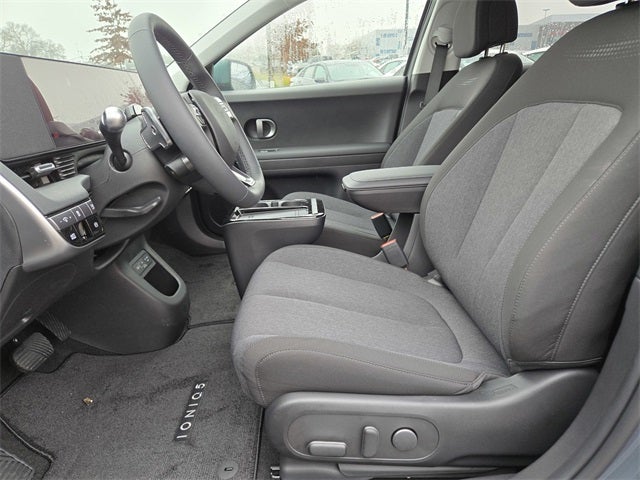 2026 Hyundai IONIQ 5 SE