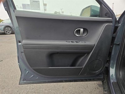 2026 Hyundai IONIQ 5 SE