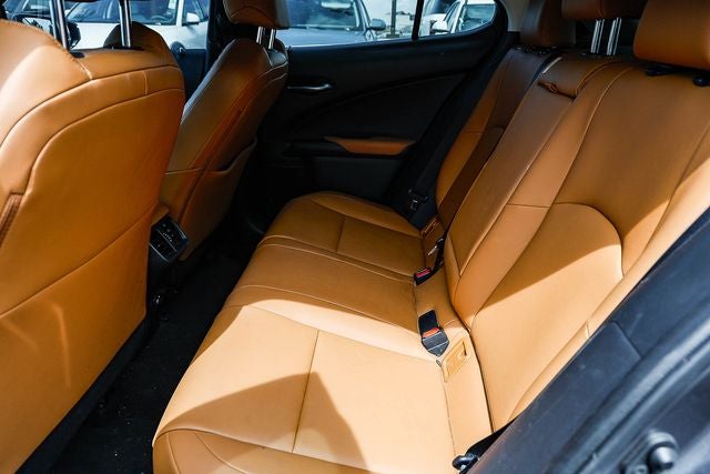 2020 Lexus UX 250h Base