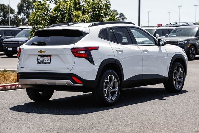 2025 Chevrolet Trax LT