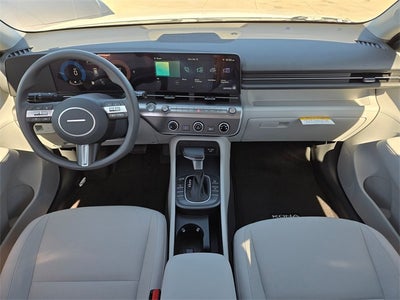 2026 Hyundai KONA SE