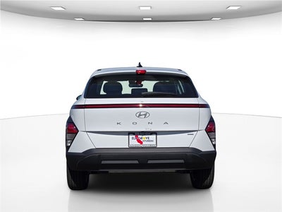 2026 Hyundai KONA SE