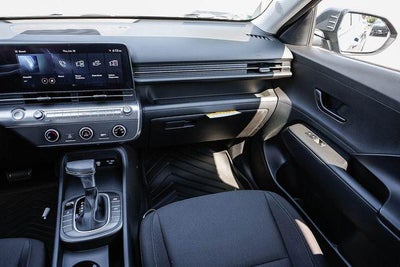 2026 Hyundai KONA SE AWD