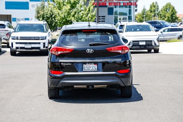 2017 Hyundai TUCSON SE