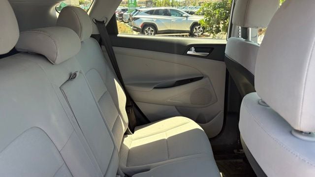 2020 Hyundai TUCSON SE