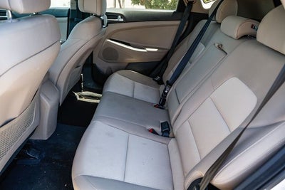 2017 Hyundai TUCSON SE