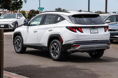 2026 Hyundai TUCSON HYBRID SEL AWD
