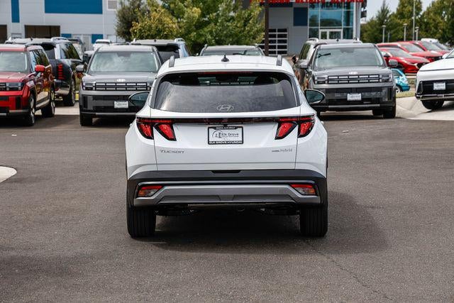 2026 Hyundai TUCSON HYBRID SEL AWD