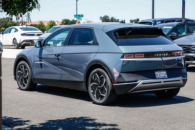 2024 Hyundai IONIQ 5 SEL