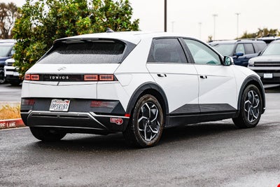 2024 Hyundai IONIQ 5 SEL