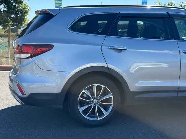 2018 Hyundai SANTA FE SE