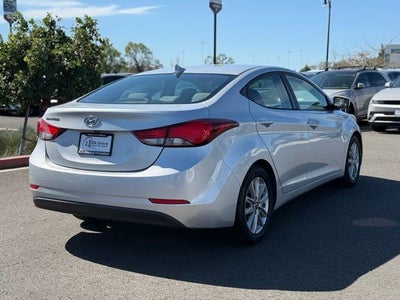 2014 Hyundai ELANTRA SE