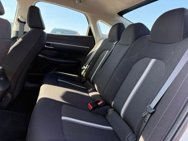 2022 Hyundai SONATA SE