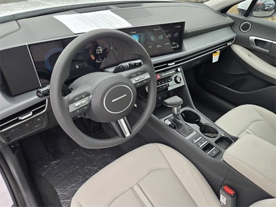 2026 Hyundai SONATA SE