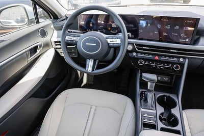 2026 Hyundai SONATA SE