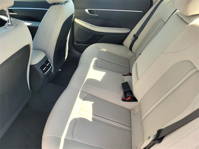 2025 Hyundai SONATA HYBRID SEL