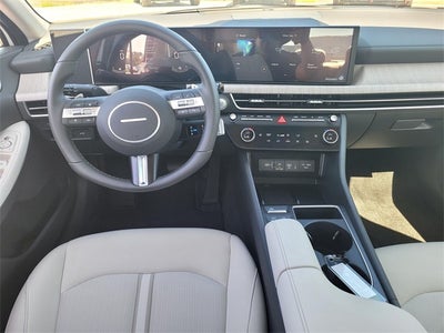 2025 Hyundai SONATA HYBRID SEL
