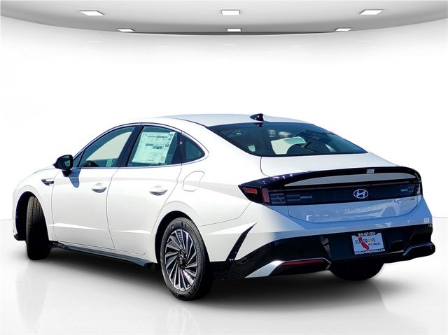 2025 Hyundai SONATA HYBRID SEL