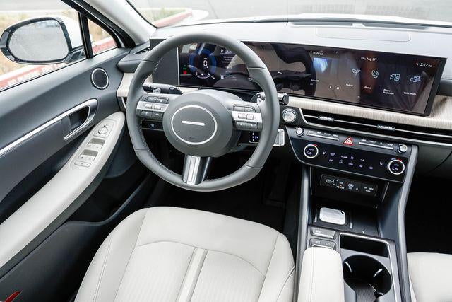 2026 Hyundai SONATA HYBRID SEL