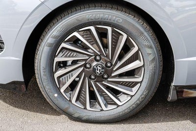 2026 Hyundai SONATA HYBRID SEL
