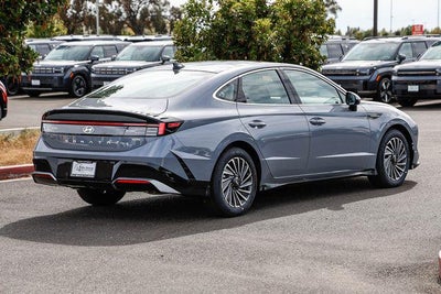 2026 Hyundai SONATA HYBRID SEL