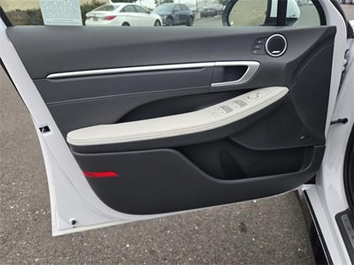 2026 Hyundai SONATA HYBRID Limited