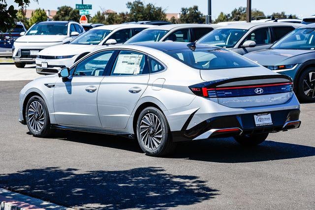 2026 Hyundai SONATA HYBRID Limited