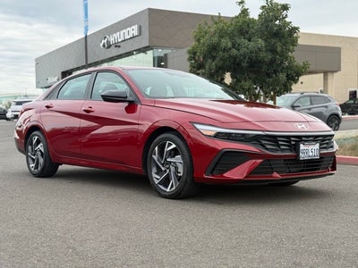 2025 Hyundai ELANTRA SEL Sport