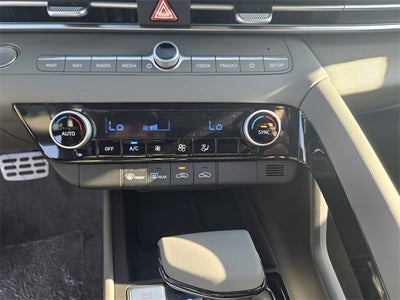 2025 Hyundai ELANTRA HYBRID SEL Sport