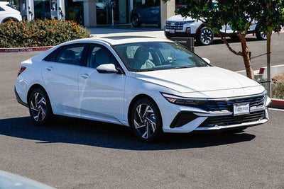 2026 Hyundai ELANTRA Limited