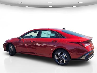 2025 Hyundai ELANTRA Limited