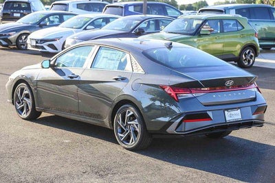 2026 Hyundai ELANTRA Limited