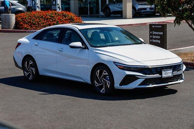 2026 Hyundai ELANTRA Limited