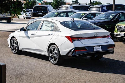 2026 Hyundai ELANTRA Limited